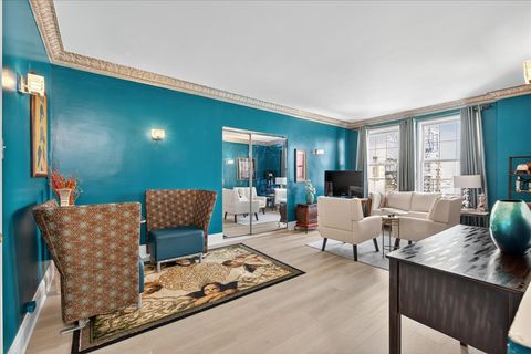 Tiny photo for 6101 N Sheridan Road #12E, Chicago, IL 60660 (MLS # 12450523)