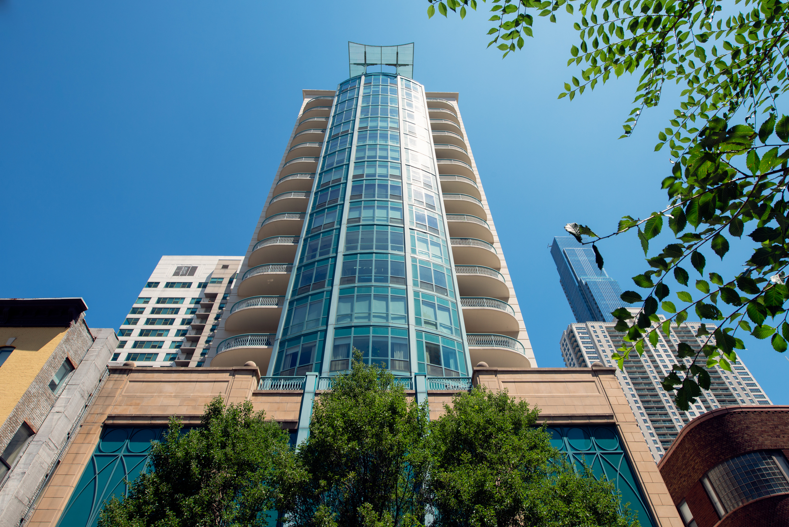 60 W Erie Street 1501
