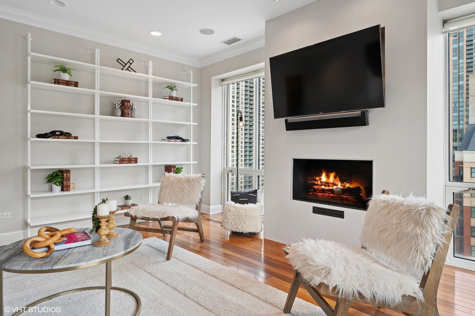 60 W Erie Street 1501