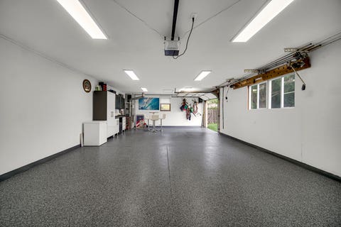 Tiny photo for 557 W Crockett Avenue, Elmhurst, IL 60126 (MLS # 12628053)