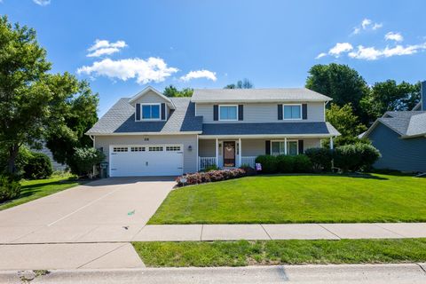 Tiny photo for 4621 Hamilton Drive, Davenport, IA 52807 (MLS # 12679266)