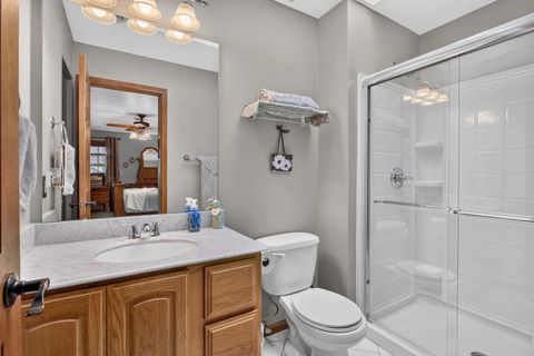 Tiny photo for 4621 Hamilton Drive, Davenport, IA 52807 (MLS # 12679266)