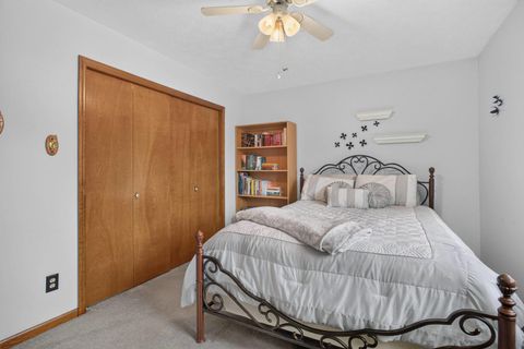 Tiny photo for 4621 Hamilton Drive, Davenport, IA 52807 (MLS # 12679266)
