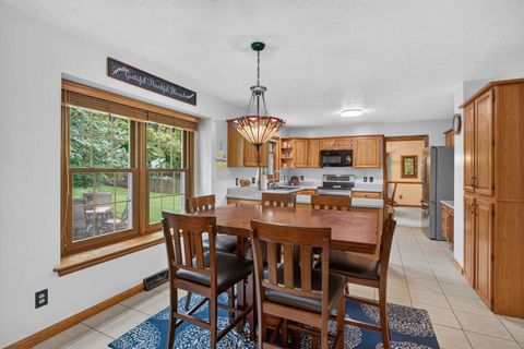 Tiny photo for 4621 Hamilton Drive, Davenport, IA 52807 (MLS # 12679266)