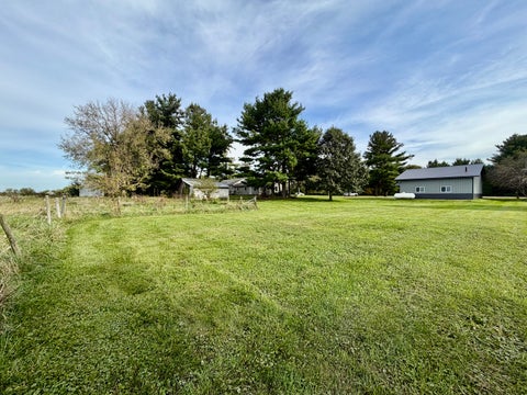 Tiny photo for 21408 Lincoln Road, Sterling, IL 61081 (MLS # 12772529)