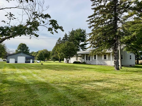 Tiny photo for 21408 Lincoln Road, Sterling, IL 61081 (MLS # 12772529)