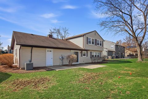Tiny photo for 393 Indian Hill Drive, Buffalo Grove, IL 60089 (MLS # 12600322)