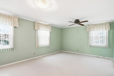 Tiny photo for 393 Indian Hill Drive, Buffalo Grove, IL 60089 (MLS # 12600322)