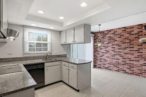 Tiny photo for 393 Indian Hill Drive, Buffalo Grove, IL 60089 (MLS # 12600322)