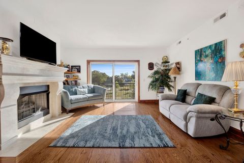 Tiny photo for 145 S York Street #322, Elmhurst, IL 60126 (MLS # 12486748)