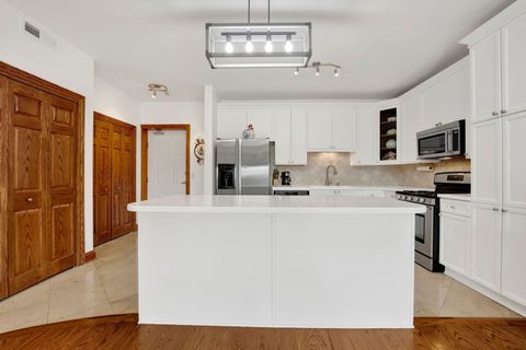 Tiny photo for 145 S York Street #322, Elmhurst, IL 60126 (MLS # 12486748)
