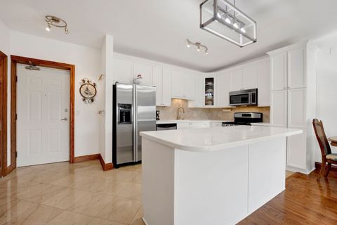 Tiny photo for 145 S York Street #322, Elmhurst, IL 60126 (MLS # 12486748)