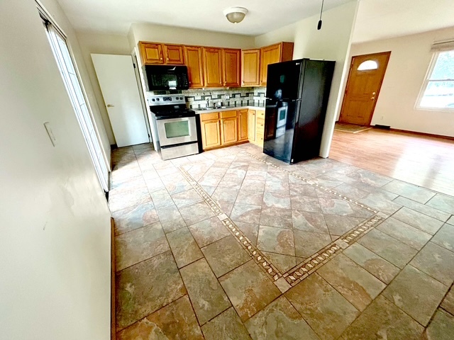 813 Reinthaler Road
