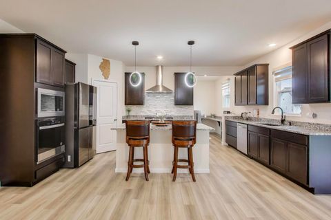 Tiny photo for 3374 Sage Circle, Mundelein, IL 60060 (MLS # 12519168)