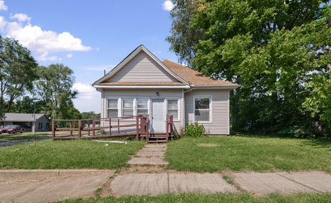 902 E Park Street, Urbana, IL 61802 - #: 12753716
