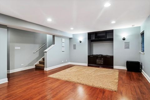 Tiny photo for 339 Lasalle Street, Vernon Hills, IL 60061 (MLS # 12470840)