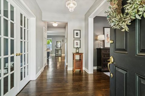 Tiny photo for 339 Lasalle Street, Vernon Hills, IL 60061 (MLS # 12470840)