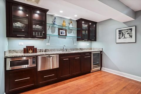 Tiny photo for 339 Lasalle Street, Vernon Hills, IL 60061 (MLS # 12470840)