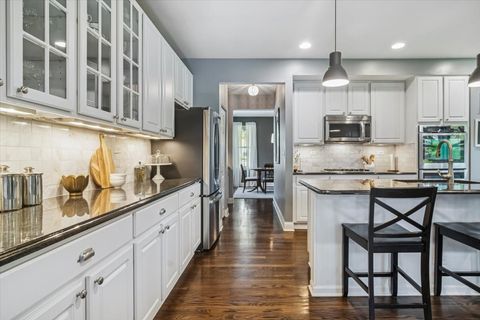 Tiny photo for 339 Lasalle Street, Vernon Hills, IL 60061 (MLS # 12470840)