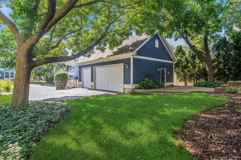 Tiny photo for 339 Lasalle Street, Vernon Hills, IL 60061 (MLS # 12470840)
