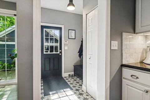 Tiny photo for 339 Lasalle Street, Vernon Hills, IL 60061 (MLS # 12470840)