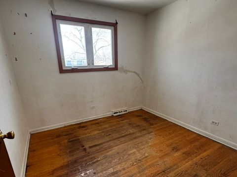 Tiny photo for 11526 S Laflin Street, Chicago, IL 60643 (MLS # 12556336)