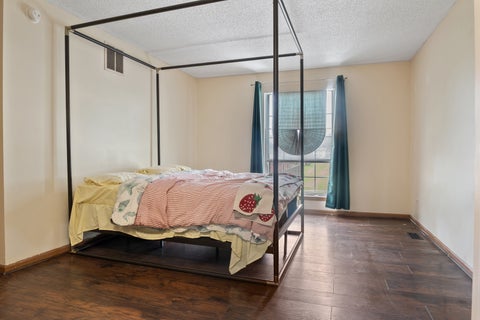Tiny photo for 19401 Hickory Place, Country Club Hills, IL 60478 (MLS # 12765175)