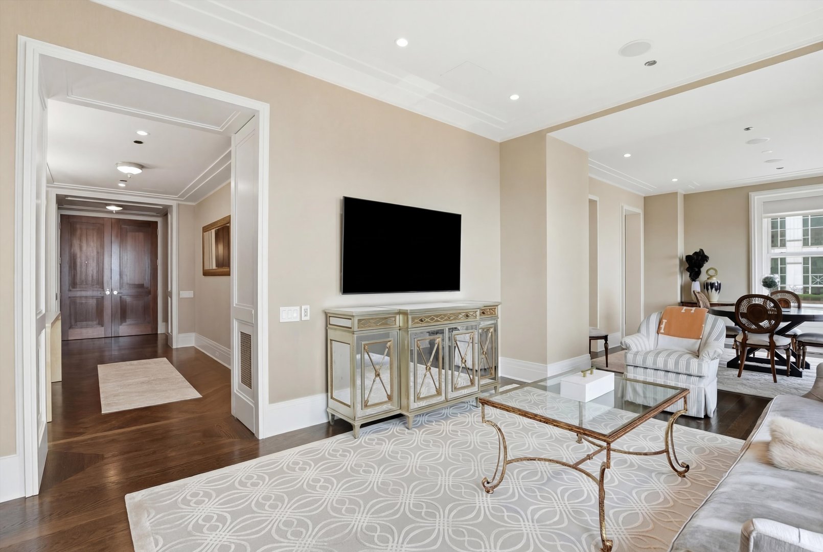 159 E Walton Place 13A