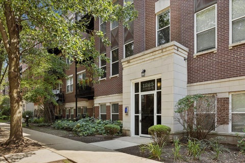 Photo of 1225 N ORLEANS Street #602, Chicago, IL 60610 (MLS # 12754467)