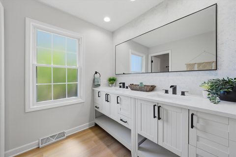 Tiny photo for 2932 POLLY Lane, Flossmoor, IL 60422 (MLS # 12633828)