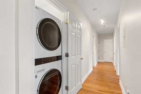 Tiny photo for 2002 W Estes Avenue #1, Chicago, IL 60645 (MLS # 12589999)