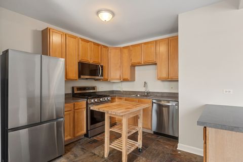 Tiny photo for 2002 W Estes Avenue #1, Chicago, IL 60645 (MLS # 12589999)