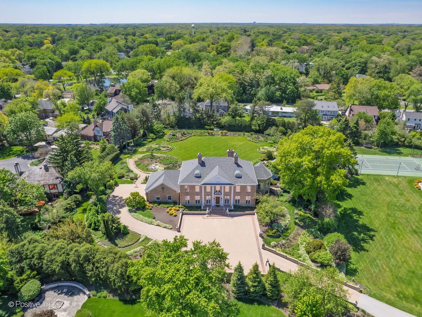 25W471 Plamondon Road