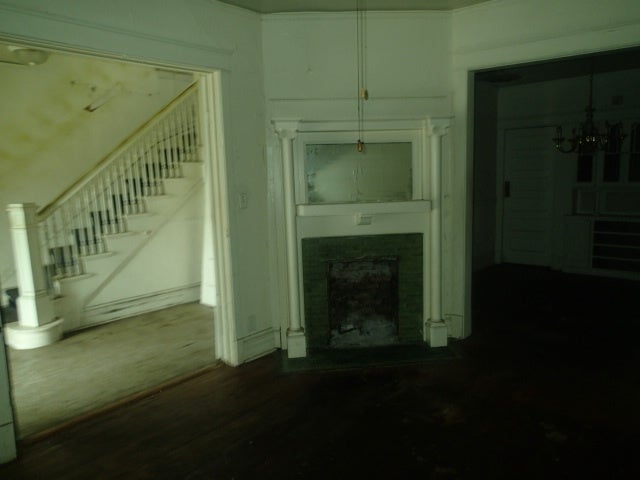 43 S 17th Avenue