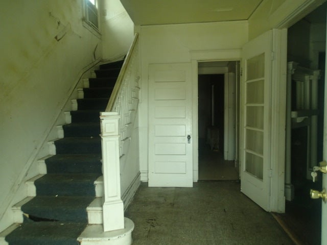 43 S 17th Avenue