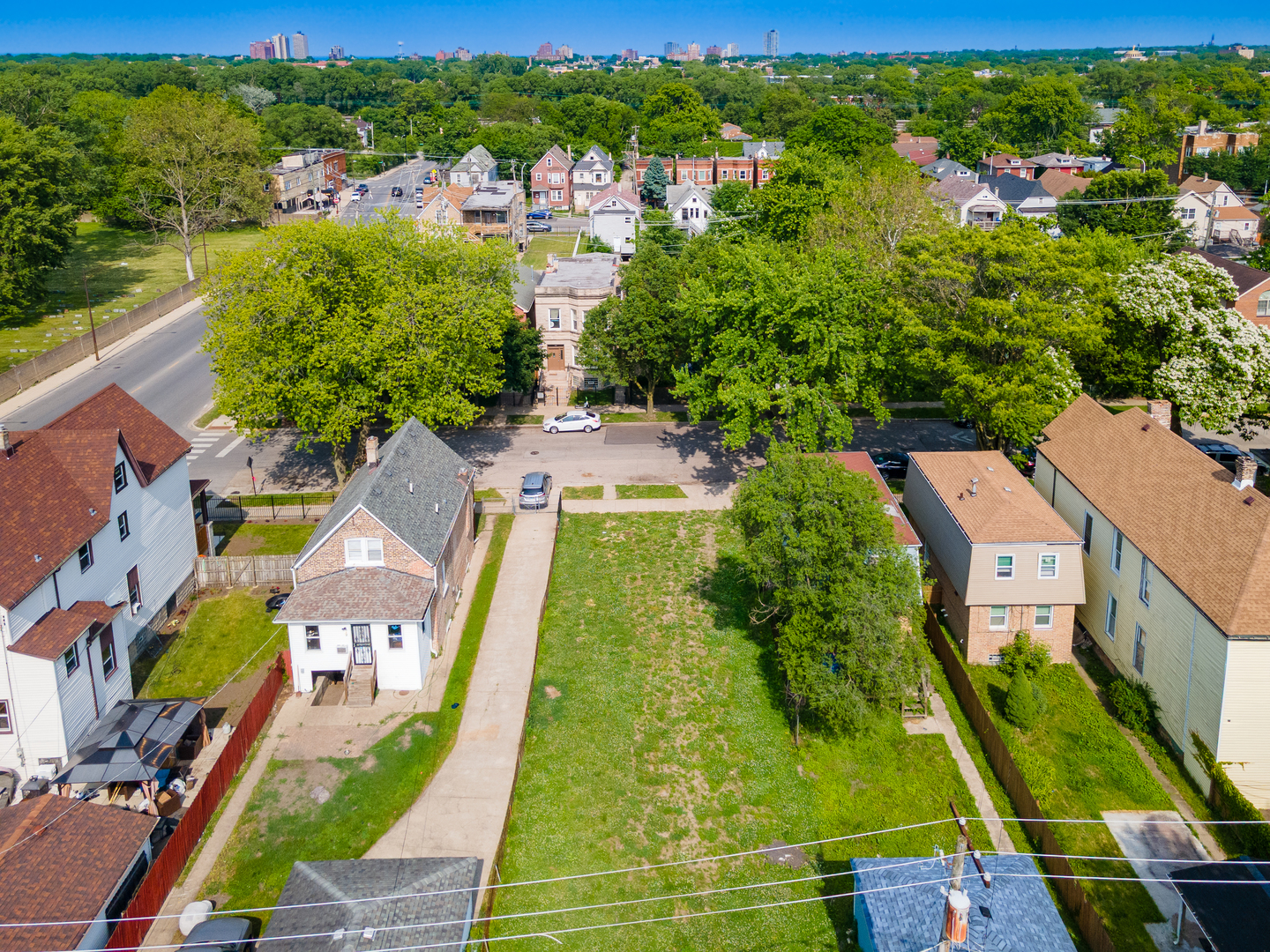 7112 S University Avenue