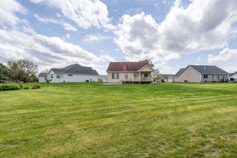 Tiny photo for 5310 Baraboo Court, Davenport, IA 52804 (MLS # 12625971)
