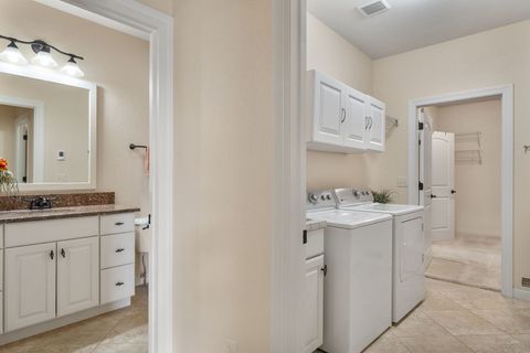 Tiny photo for 5310 Baraboo Court, Davenport, IA 52804 (MLS # 12625971)