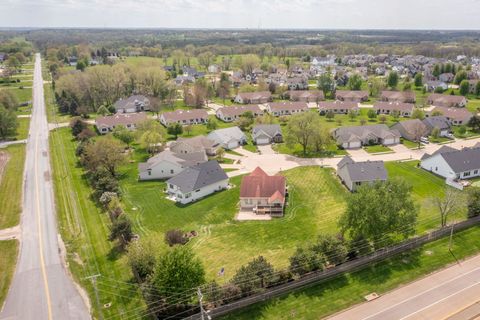 Tiny photo for 5310 Baraboo Court, Davenport, IA 52804 (MLS # 12625971)