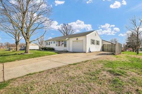 Tiny photo for 9 Glenview Drive, Decatur, IL 62521 (MLS # 12589644)