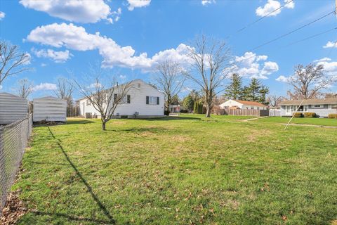 Tiny photo for 9 Glenview Drive, Decatur, IL 62521 (MLS # 12589644)