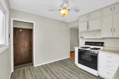 Tiny photo for 9 Glenview Drive, Decatur, IL 62521 (MLS # 12589644)