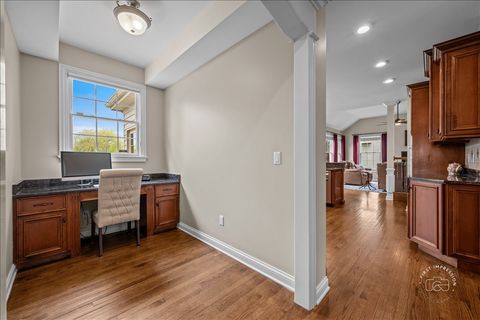 Tiny photo for 4N734 BLUE LAKE Circle, St. Charles, IL 60175 (MLS # 12629530)