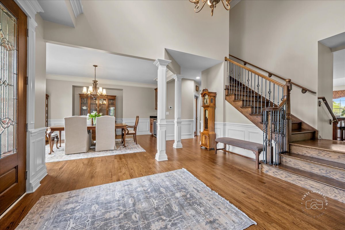 4N734 BLUE LAKE Circle