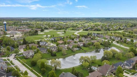 Tiny photo for 4N734 BLUE LAKE Circle, St. Charles, IL 60175 (MLS # 12629530)