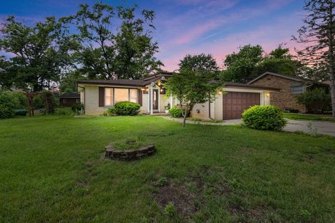 13064 S 71ST Avenue Palos Heights IL 60463