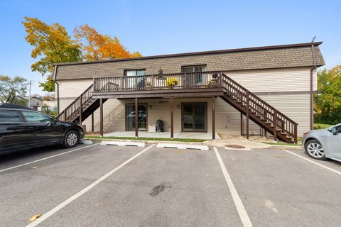 Photo of 125 E MILL Street #103, Wauconda, IL 60084 (MLS # 12496326)