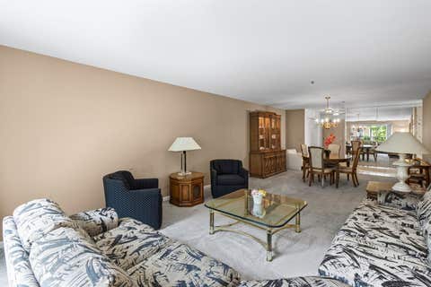 Tiny photo for 451 Town Place Circle #202, Buffalo Grove, IL 60089 (MLS # 12718242)