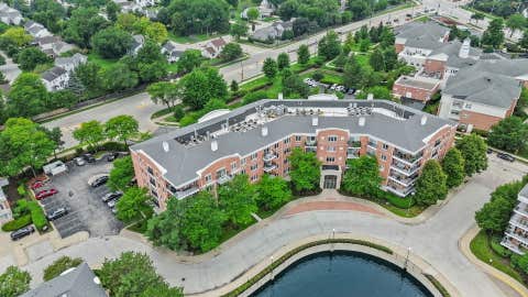 Tiny photo for 451 Town Place Circle #202, Buffalo Grove, IL 60089 (MLS # 12718242)
