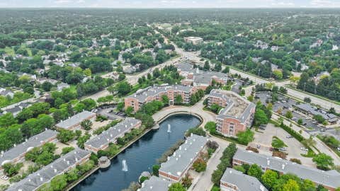 Tiny photo for 451 Town Place Circle #202, Buffalo Grove, IL 60089 (MLS # 12718242)